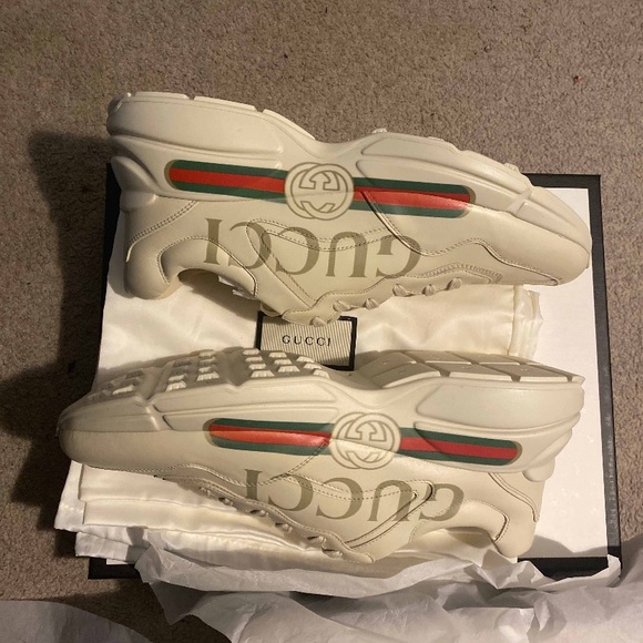 men's rhyton gucci logo leather sneaker